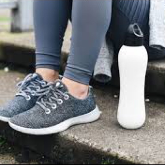 allbirds Shoes - Allbirds Wool Runners Gray Athletic Running Shoe Womens Sz 8.